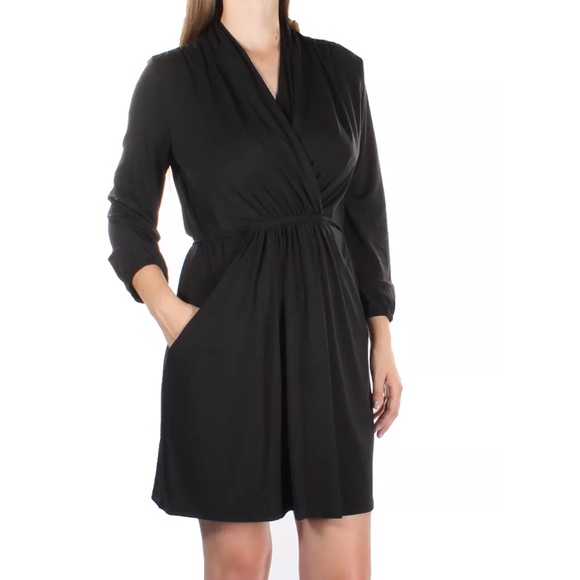 Bar III Dresses & Skirts - Bar III Deep V dress tie back LBD sexy pockets